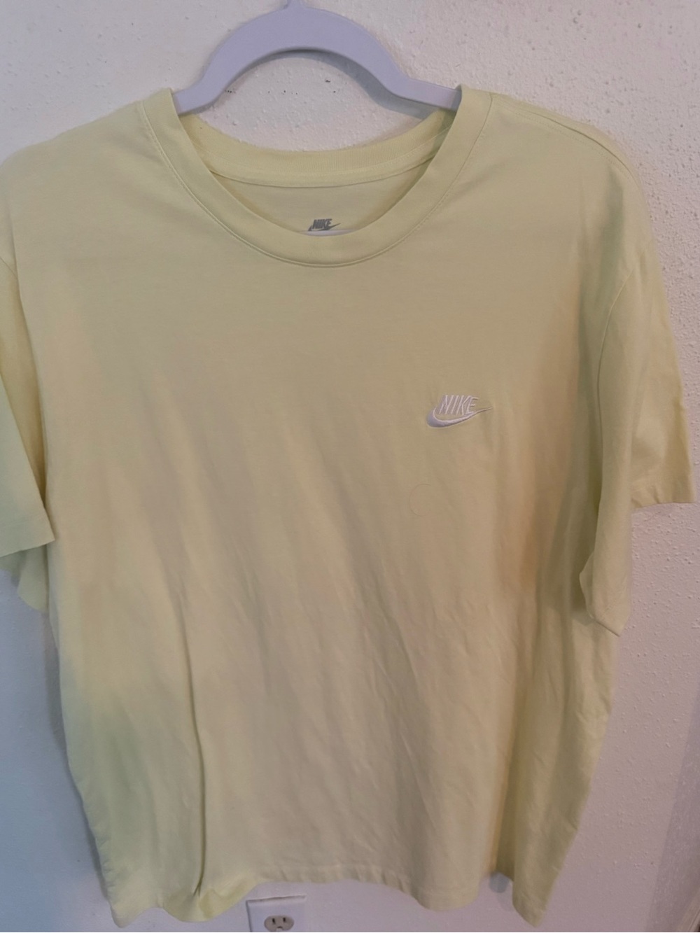 Men’s Nike Tshirt